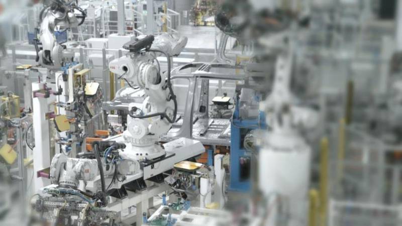  广东经济转型路径：从制造弧底，迈向创新与服务两端 IT技术 广东经济转型路径：从制造弧底，迈向创新与服务两端 IT技术