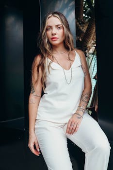  赤峰黄金控制权变更；创始人逝世四年后；80后遗孀选择全面退出。 股票财经 赤峰黄金控制权变更；创始人逝世四年后；80后遗孀选择全面退出。 股票财经