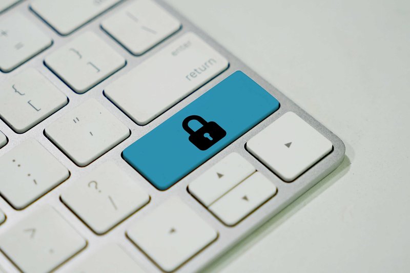  深挖金融治理：从存量出清到系统性重塑的攻坚实践 新闻 深挖金融治理：从存量出清到系统性重塑的攻坚实践 新闻