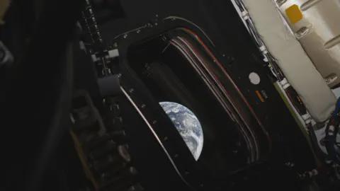  【技术解码】38万公里外的曝光难题：阿尔忒弥斯II号如何拍出新版“蓝色弹珠” 新闻 【技术解码】38万公里外的曝光难题：阿尔忒弥斯II号如何拍出新版“蓝色弹珠” 新闻 【技术解码】38万公里外的曝光难题：阿尔忒弥斯II号如何拍出新版“蓝色弹珠” 新闻 【技术解码】38万公里外的曝光难题：阿尔忒弥斯II号如何拍出新版“蓝色弹珠” 新闻