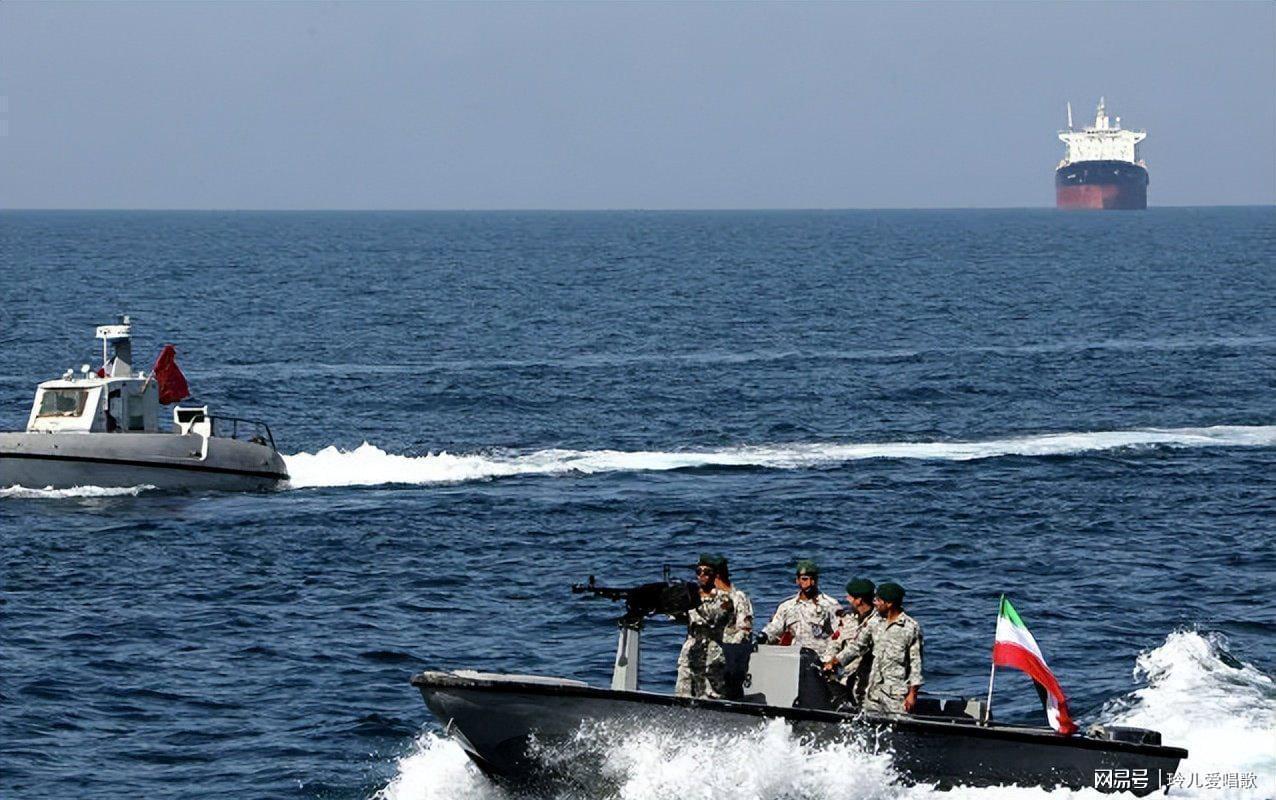  【技术拆解】封锁算法失效：伊朗如何用三层策略破解美军海运管控 新闻