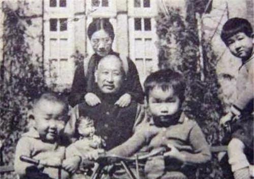  【深度复盘】从16岁逃婚到102岁守寡：一位民国女性的62年孤勇之路 影视小说