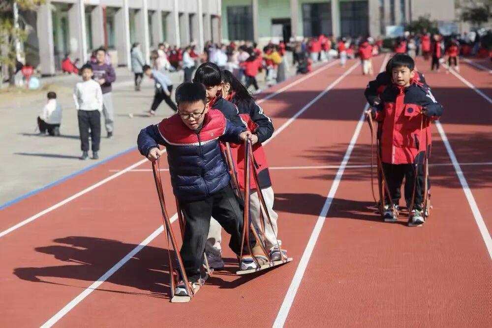  从“跑操”到“玩转”：大课间改革的科创赋能路径深度剖析 教育招生